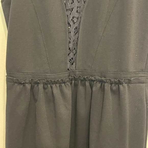 Rebecca Taylor Black Fit and Flare Lace Deep Neckline Dress - Picture 4 of 10